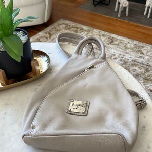 Valentina sling/backpack